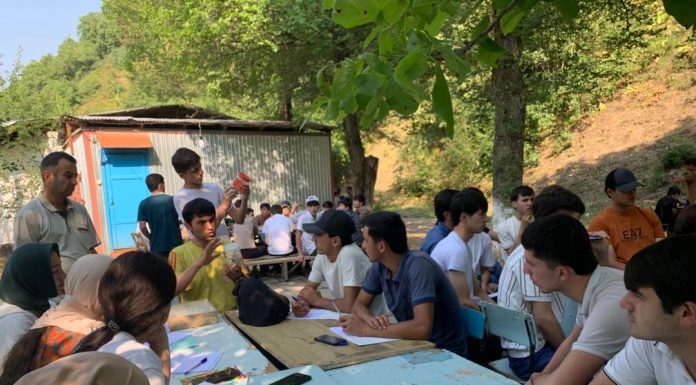 СУРАТГУЗОРИШ АЗ ТАҶРИБАОМӮЗИИ ДОНИШҶӮЁНИ ФАКУЛТЕТИ БИОЛОГИЯИ ДМТ ДАР ПОЙГОҲИ ТАКОБ